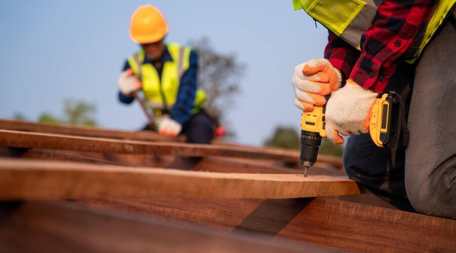 Professional residential roofers in Saint Ann, MO